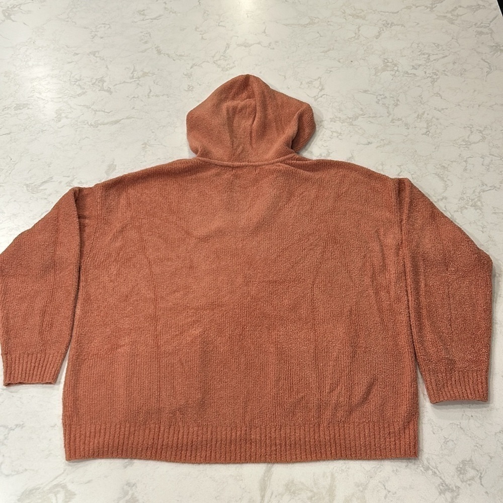 Barefoot Dreams CozyChic Lite Patch Pocket Hooded Pullover Amber Glow 1X - Picture 5 of 10